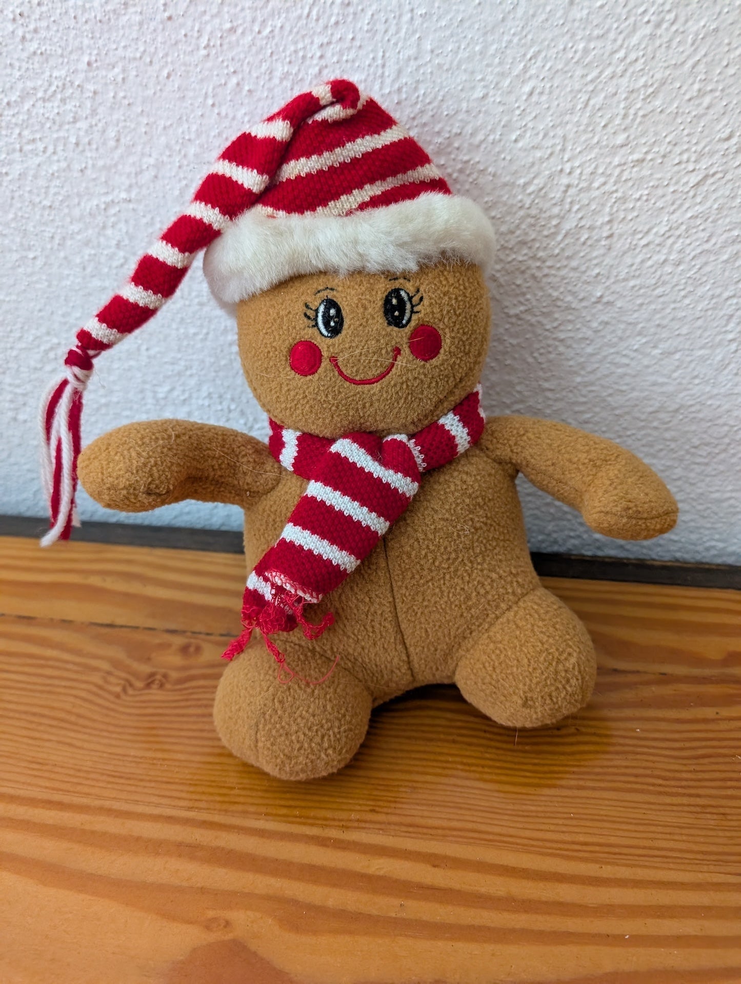 Gingerbread Man Plush from Unknown - Toys (Plush, Fabric Plush Toy, Christmas, Kids, Brown, Red, White)