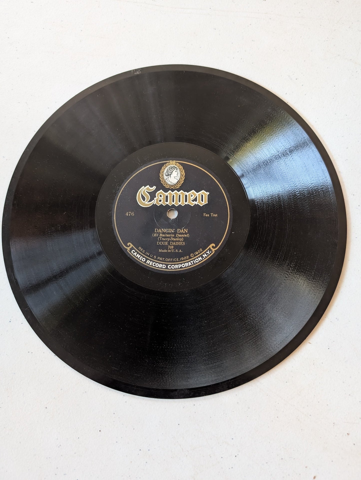 Dixie Daisies / Johnny Johnson And His Orchestra – Dancin' Dan / Climbing Up The Scale Shellac, 10", 78 RPM