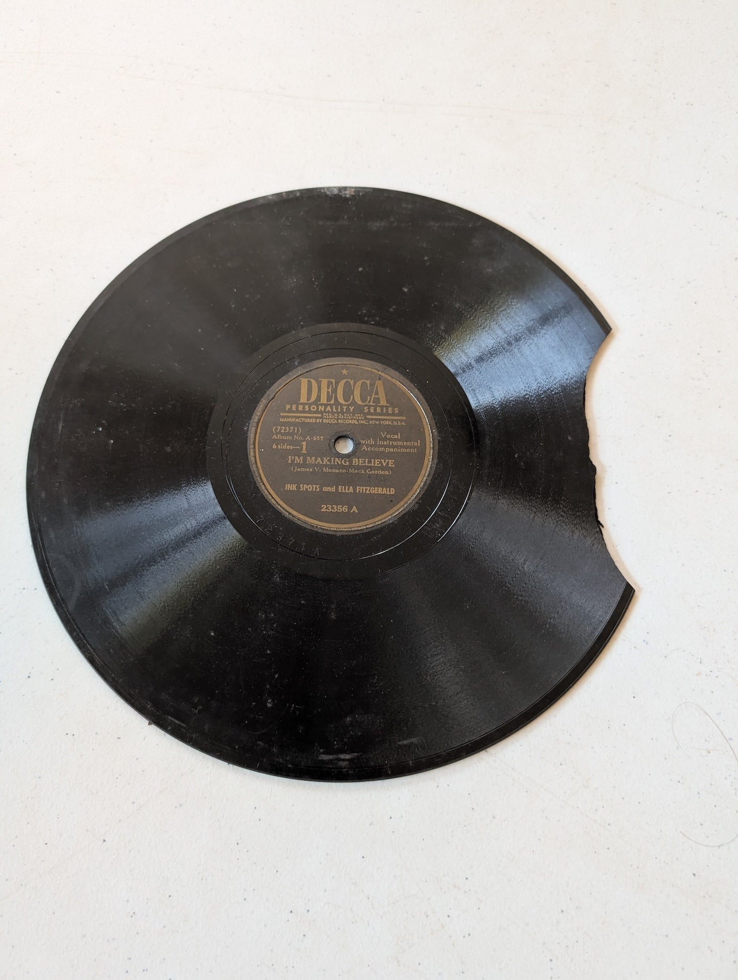 Ella Fitzgerald Ink Spots I'm Making Believe 78 RPM - DAMAGED