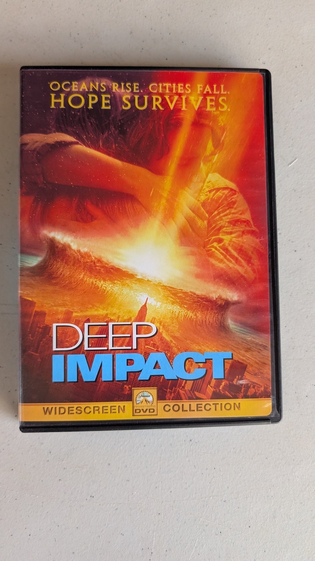 Deep Impact (DVD, 1998, PG-13) Robert Duvall, Téa Leoni, Elijah Wood