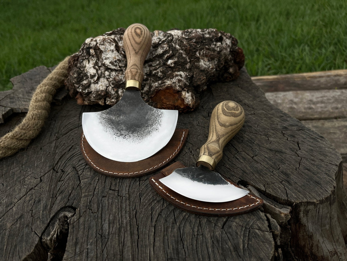 2-Piece Rounded Leather Knife Set