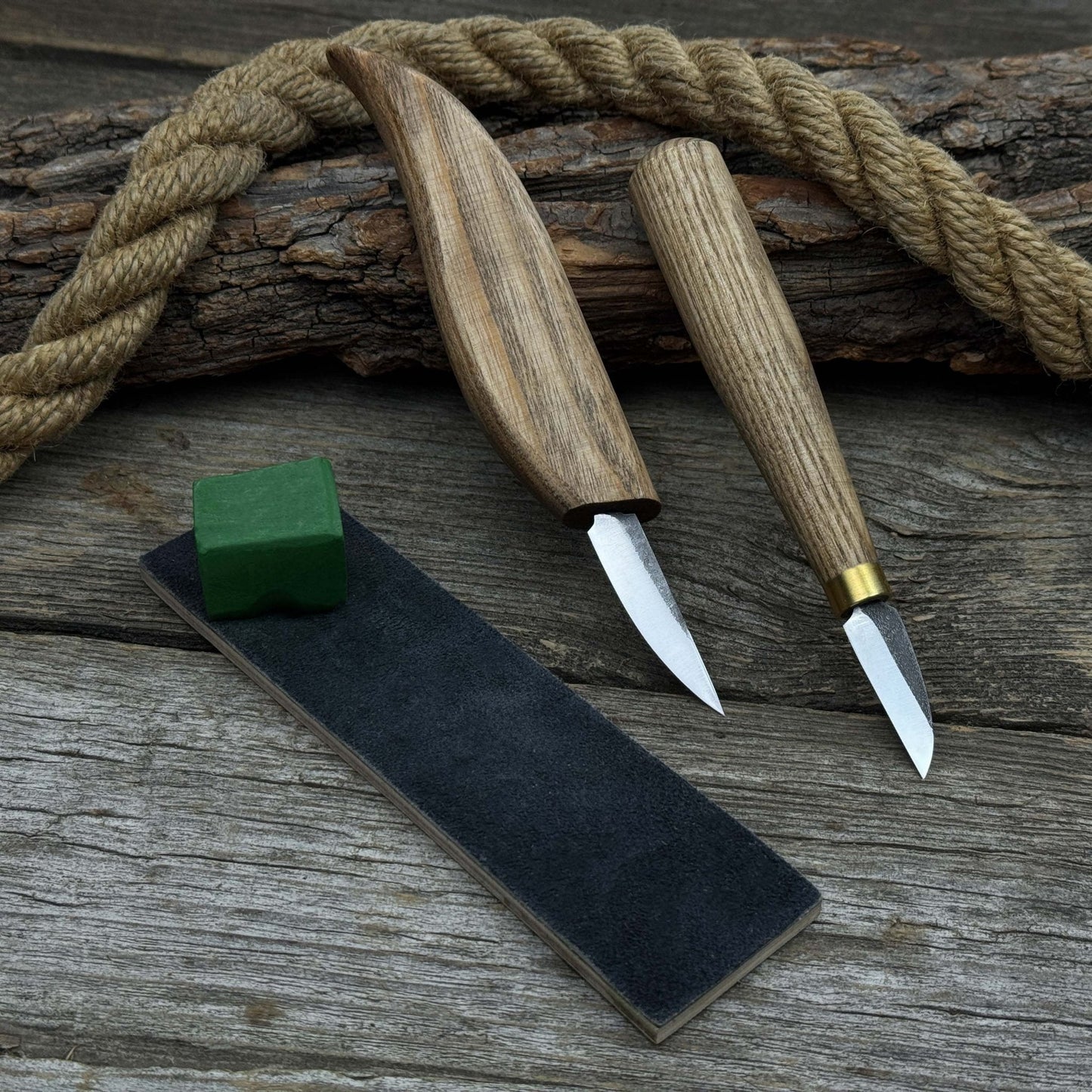 2-Piece Wood Carving Knife Set with Leather Strop and Case
