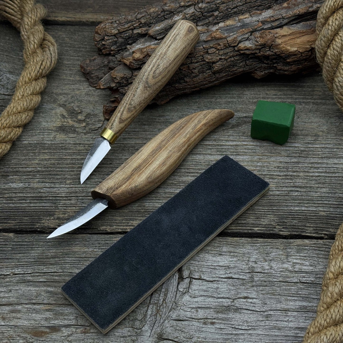2-Piece Wood Carving Knife Set with Leather Strop and Case