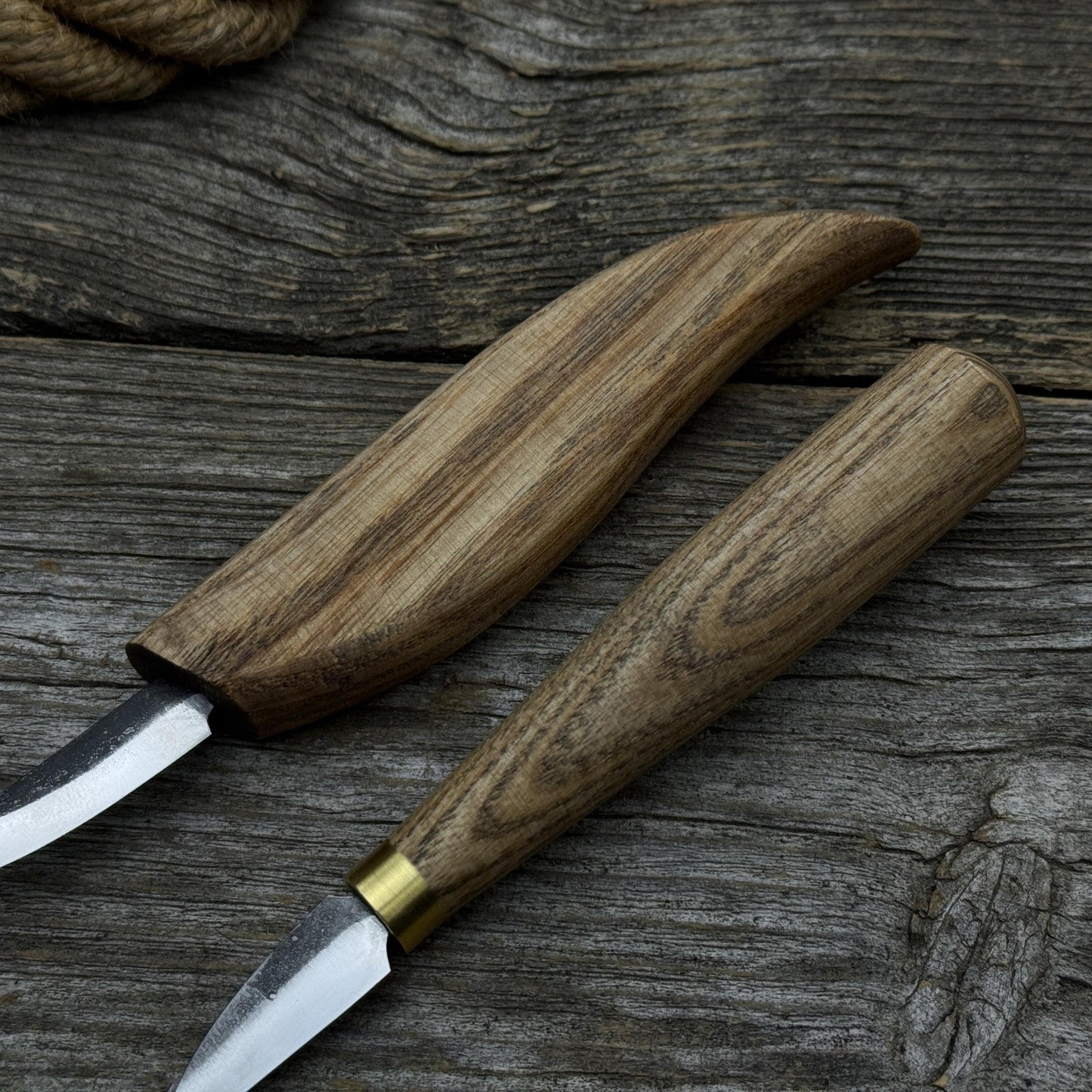 2-Piece Wood Carving Knife Set with Leather Strop and Case