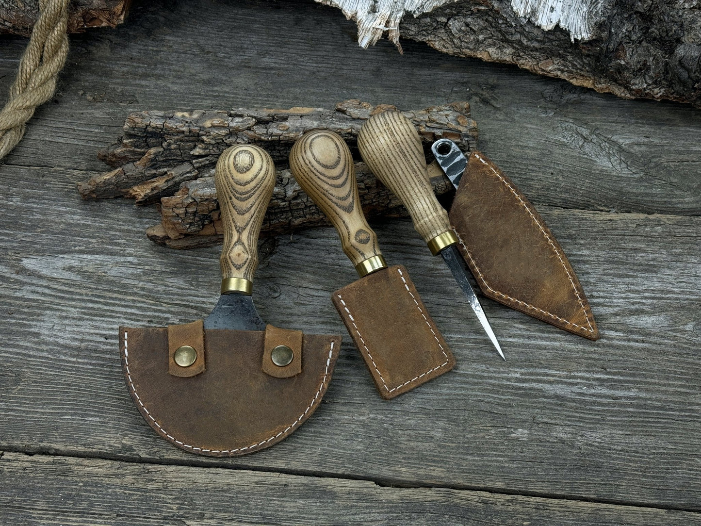 4-Piece Leather Tool Set with Leather Sheaths