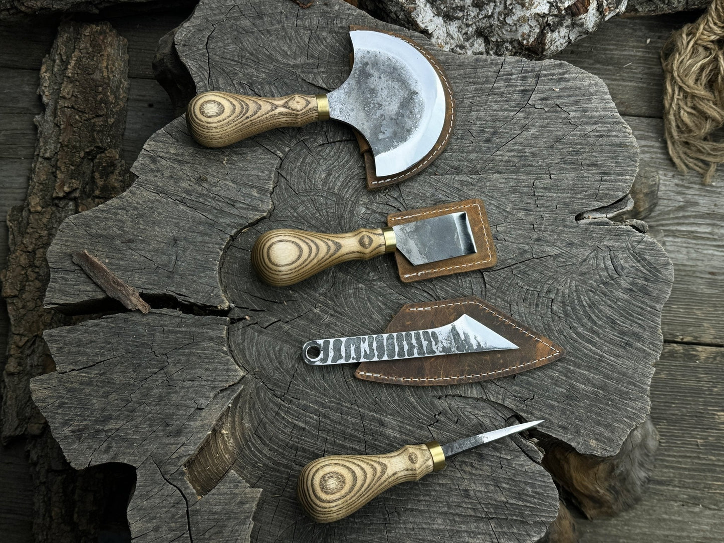 4-Piece Leather Tool Set with Leather Sheaths