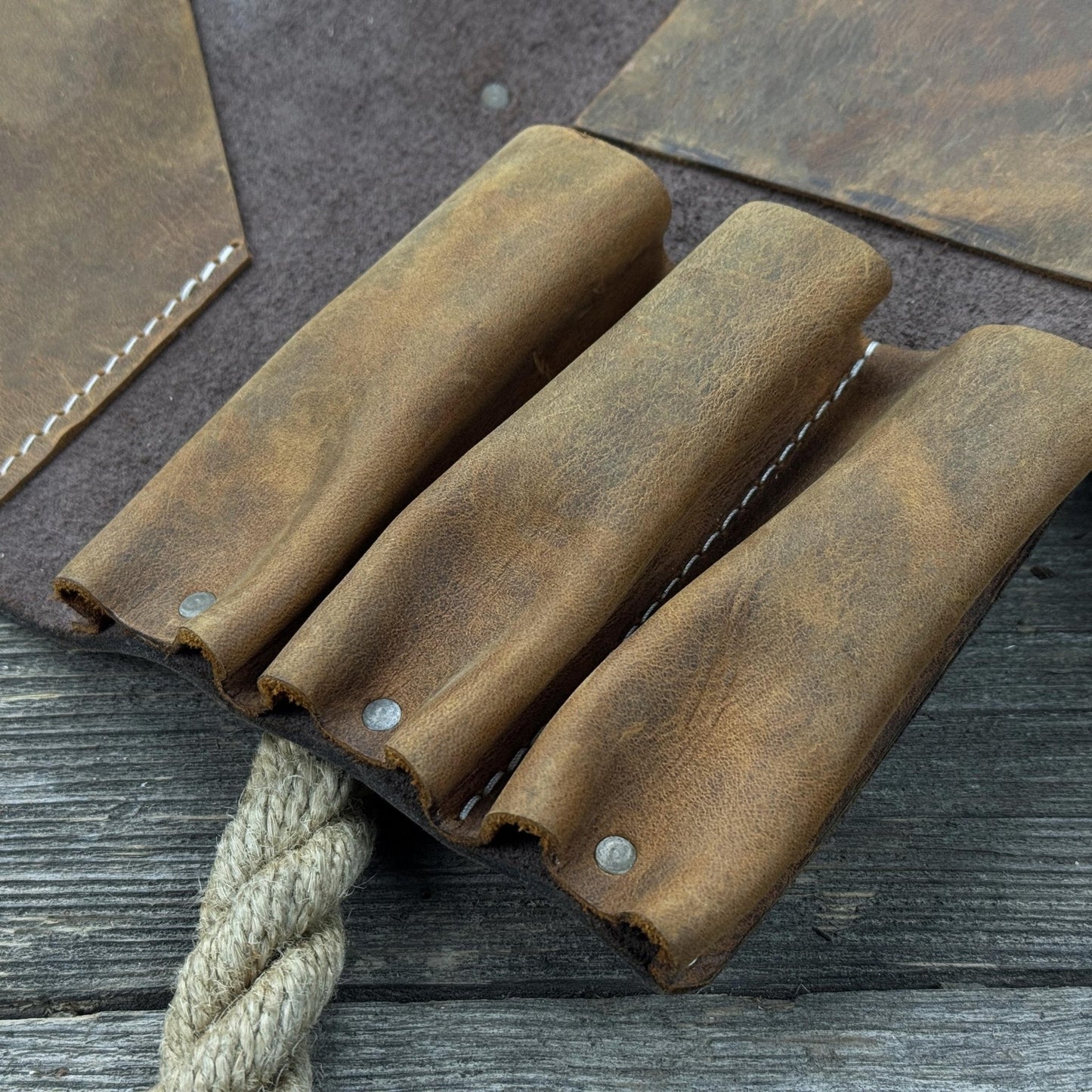 4 Pocket Leather Tool Roll for Carving Tools