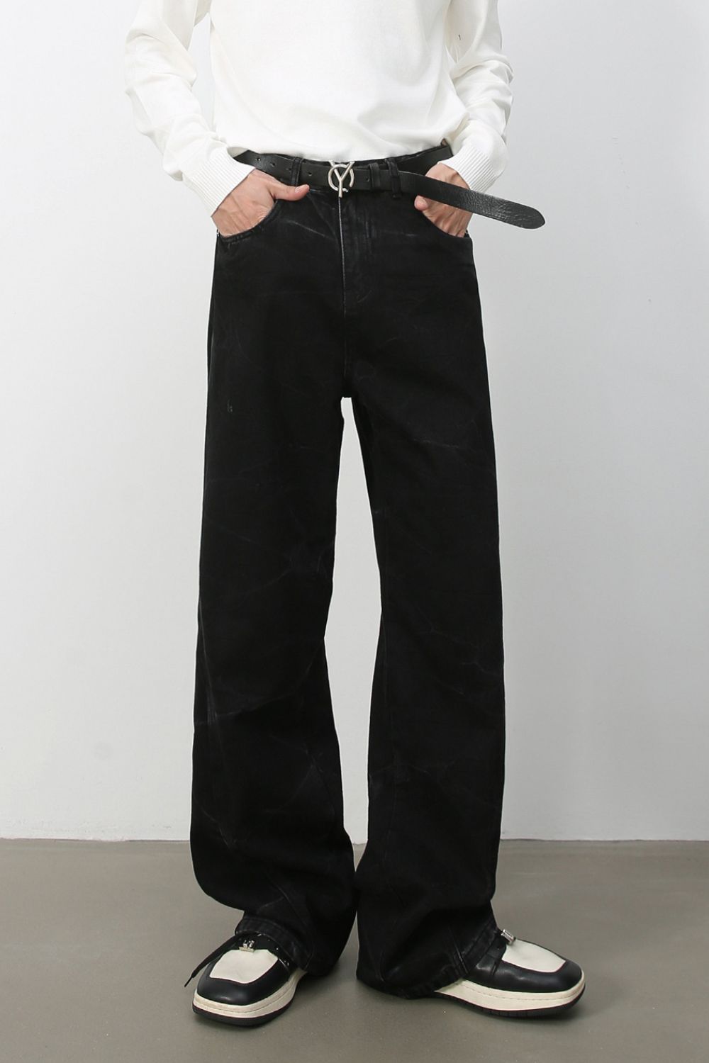 Men's Baggy Jeans with Pockets