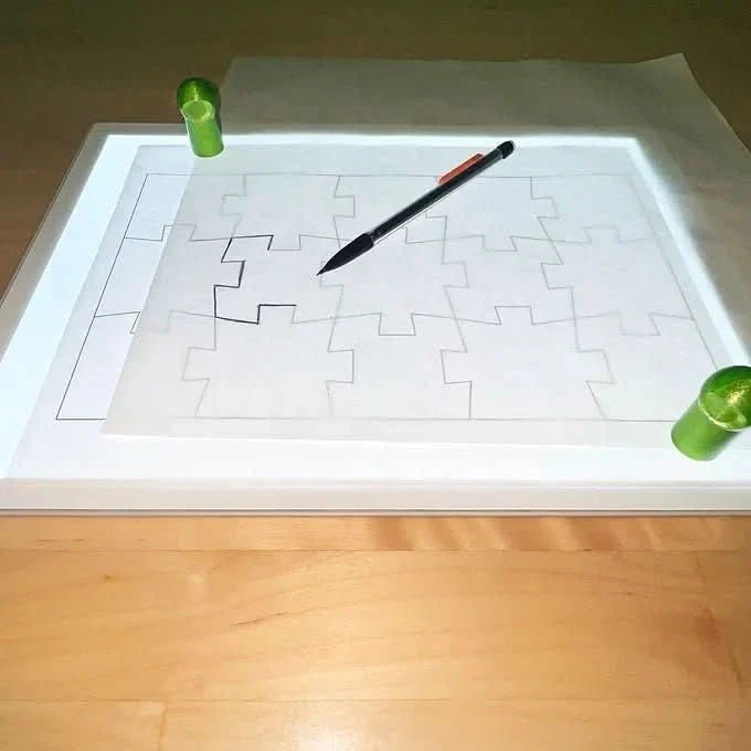 CUTTERPILLAR GLOW ELITE MINI LIGHTBOARD