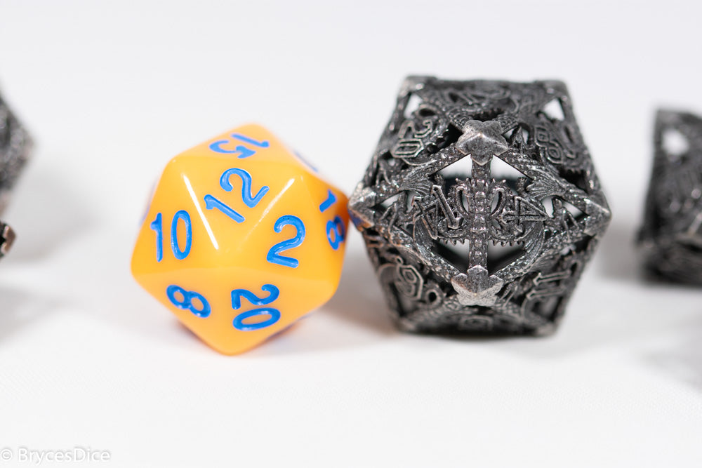 (Elvish White) Deadly Dragon Dice: Shards of Oblivion Hollow Metal