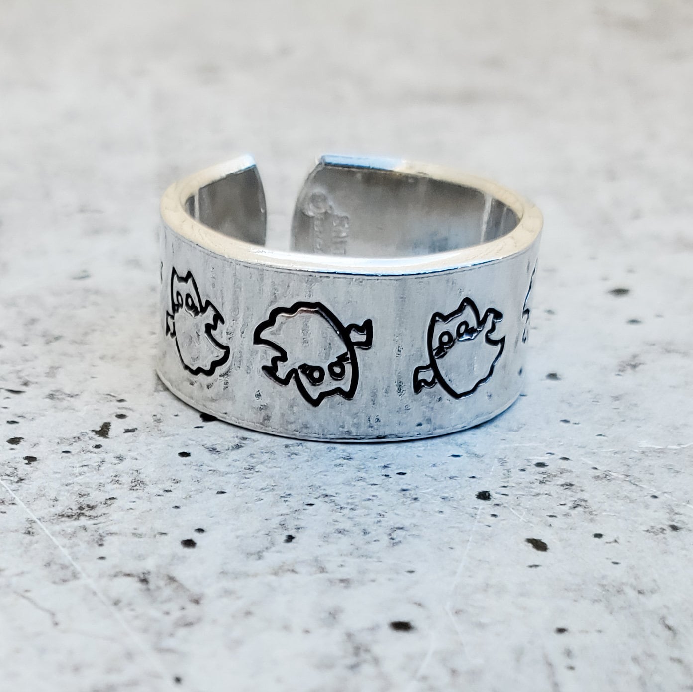 Ghost Cat Halloween Ring