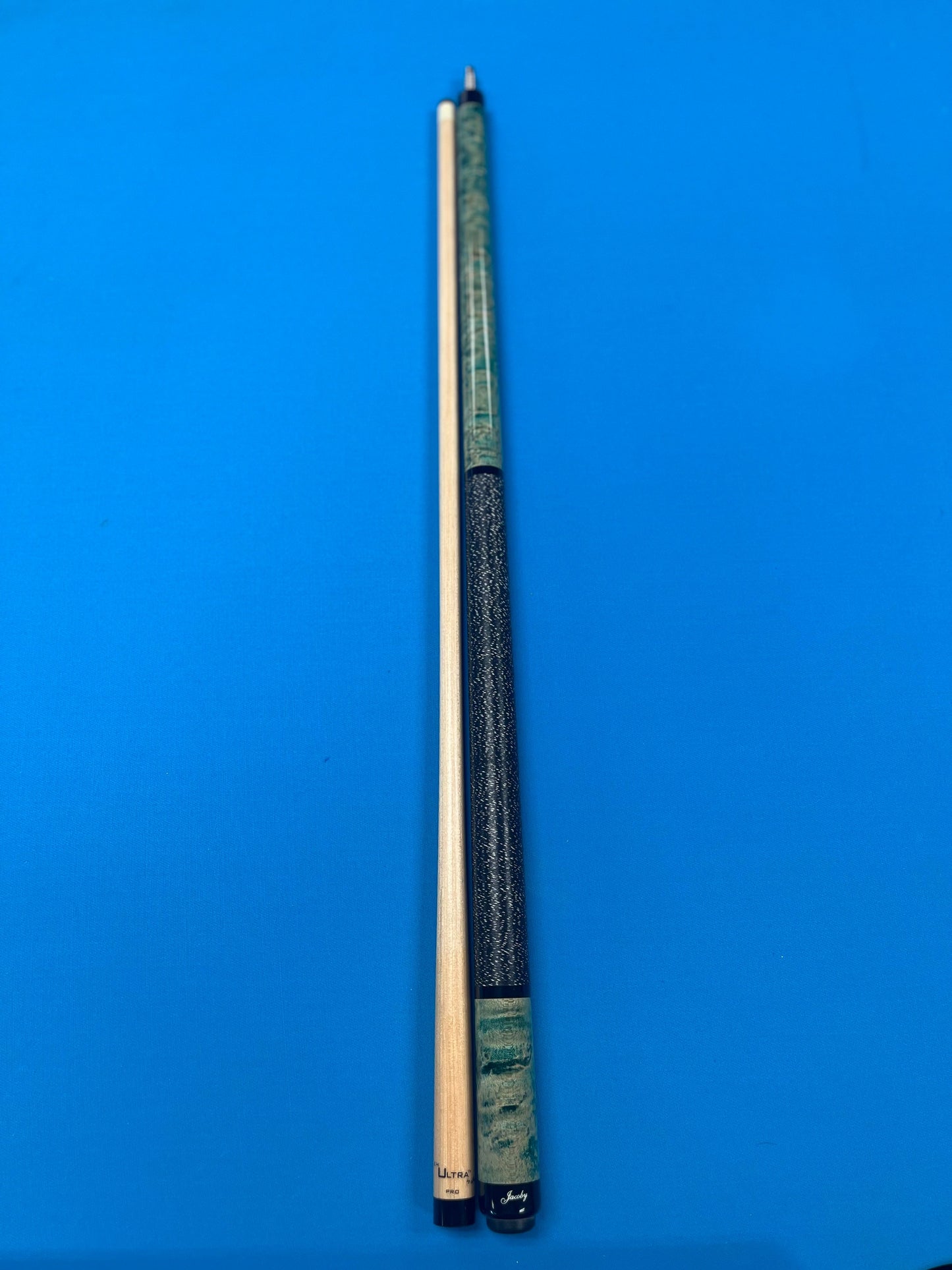Jacoby Custom Cues