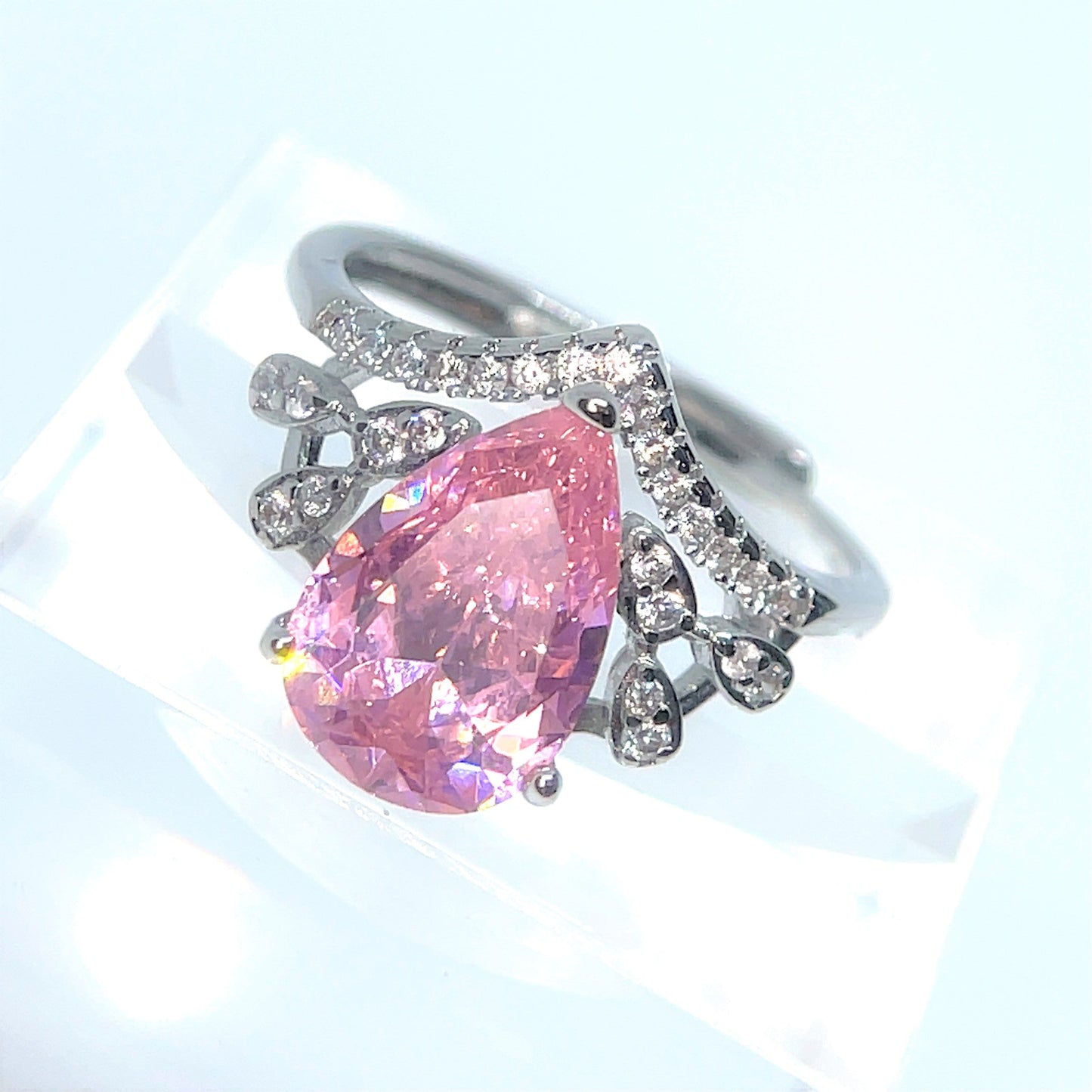 Prunella Ring