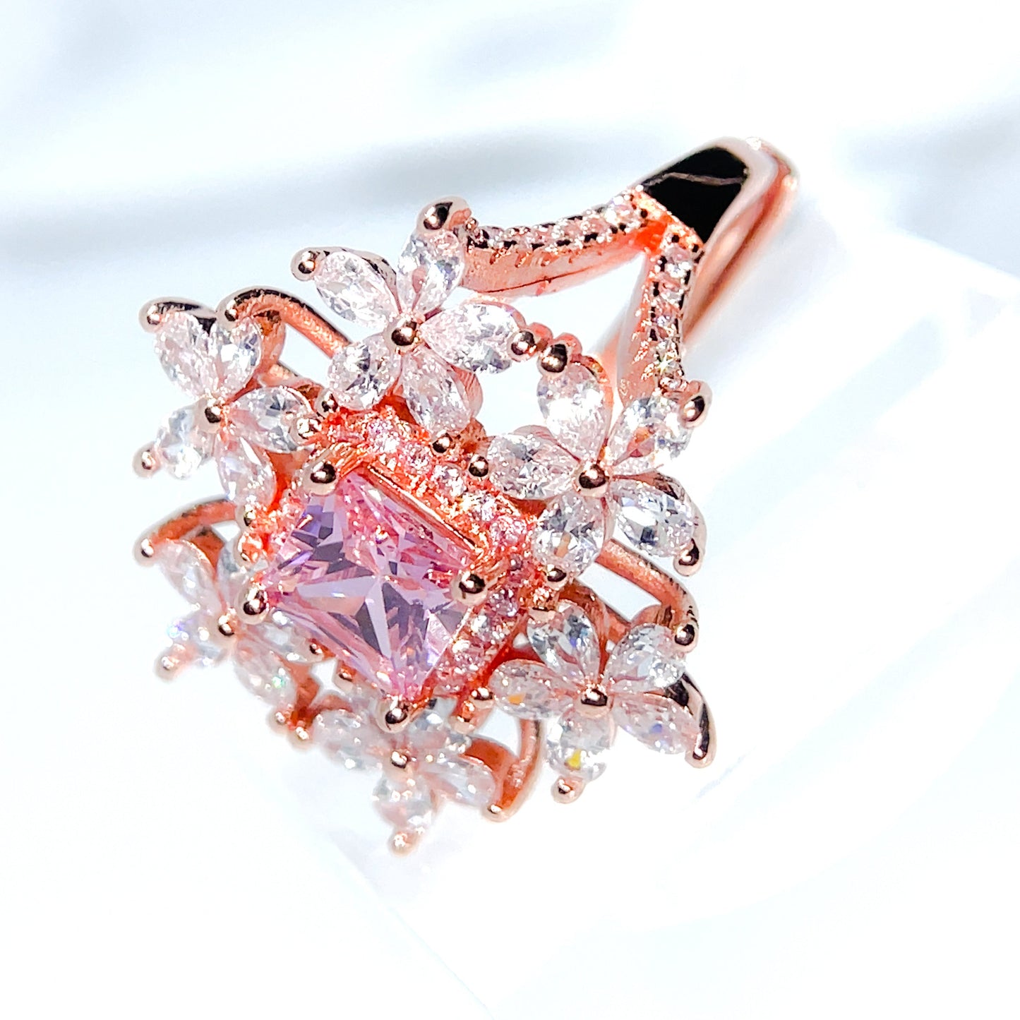When Sakura Meets Snowflake Ring