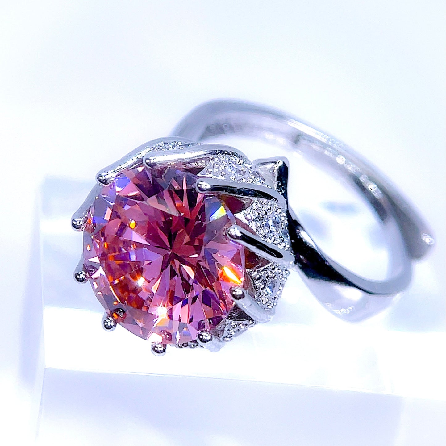 Grand Lotus Ring
