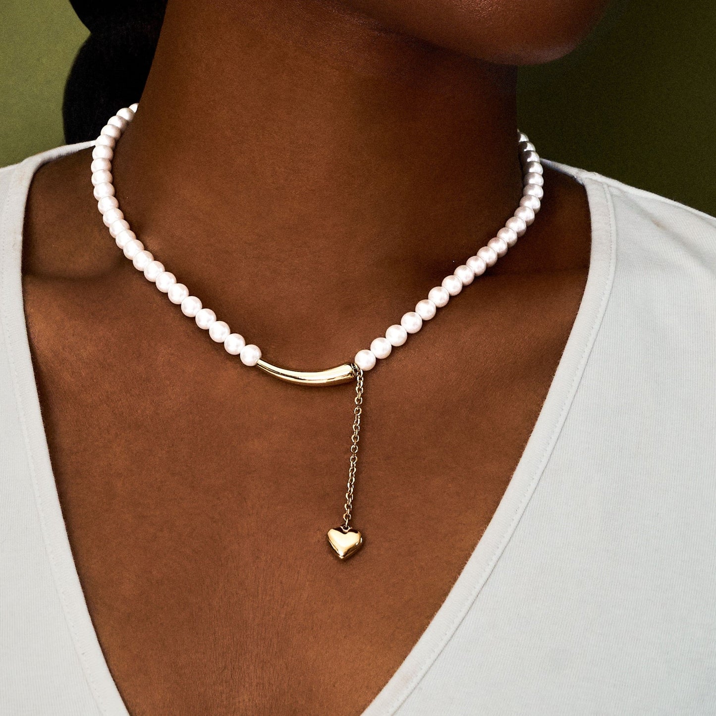 Lover's Crescent Pearl Chain