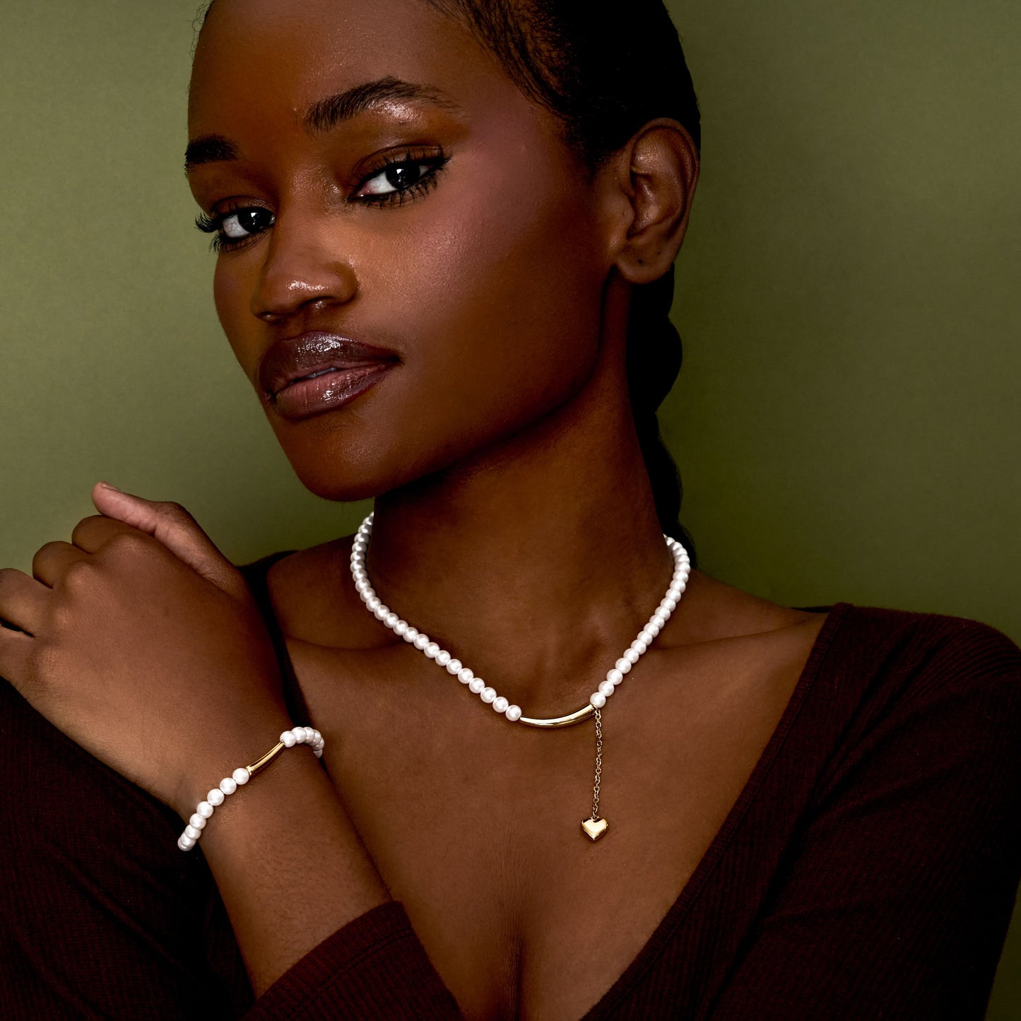 Lover's Crescent Pearl Chain