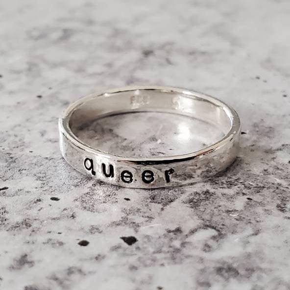 QUEER Skinny Band Ring