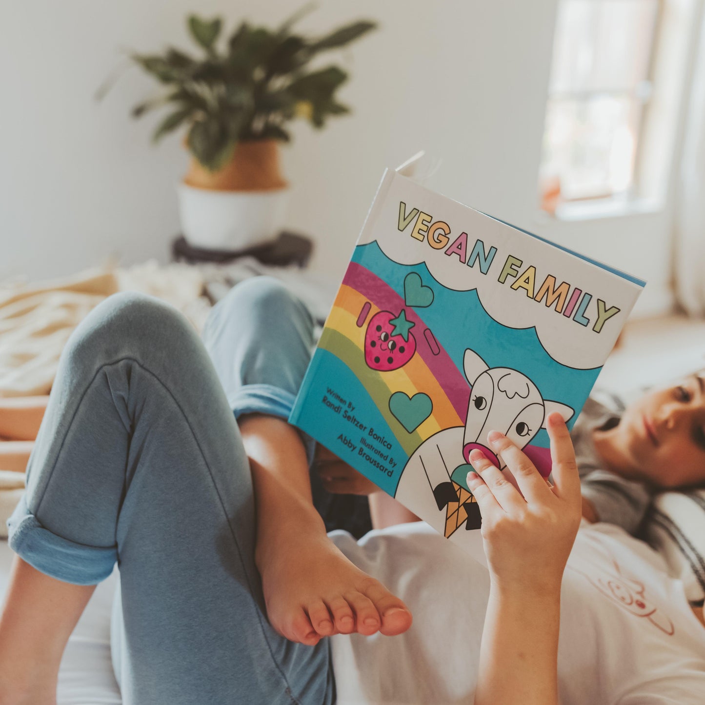 VEGAN FAMILY Children's Book