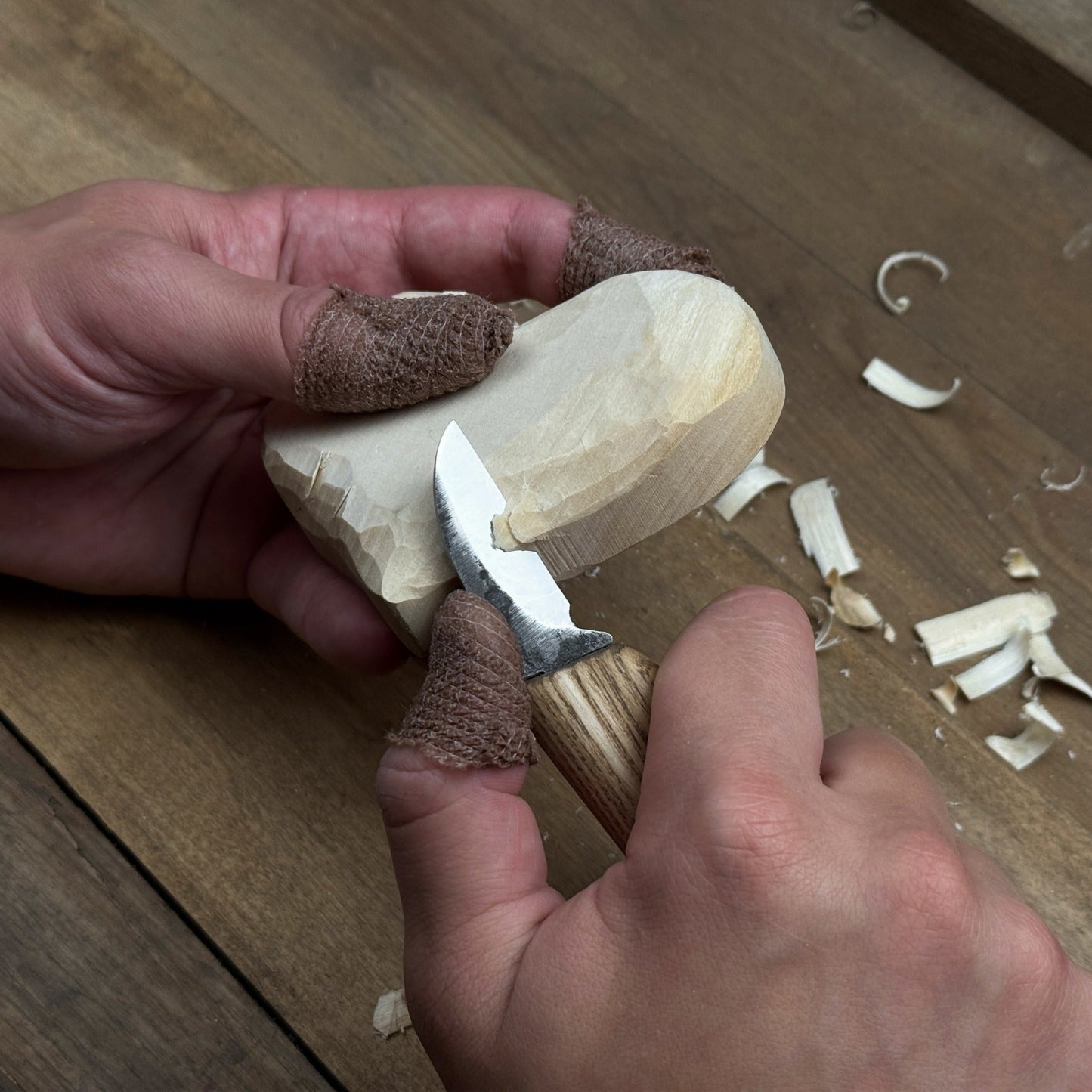 Beginner Heart Wood Carving & Painting Kit — Complete DIY Hobby Set for Adults and Kids