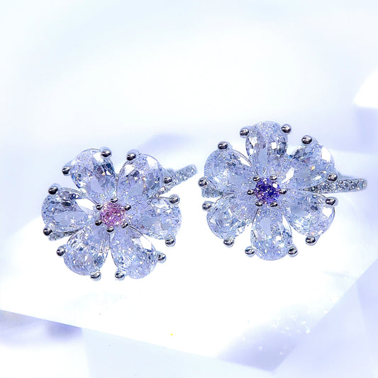 Mika - Crystal Flower Ring