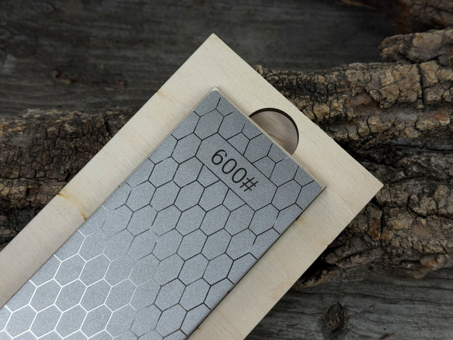 Diamond Sharpening Stone with Wooden Stand – 600 Grit for Knives & Tools