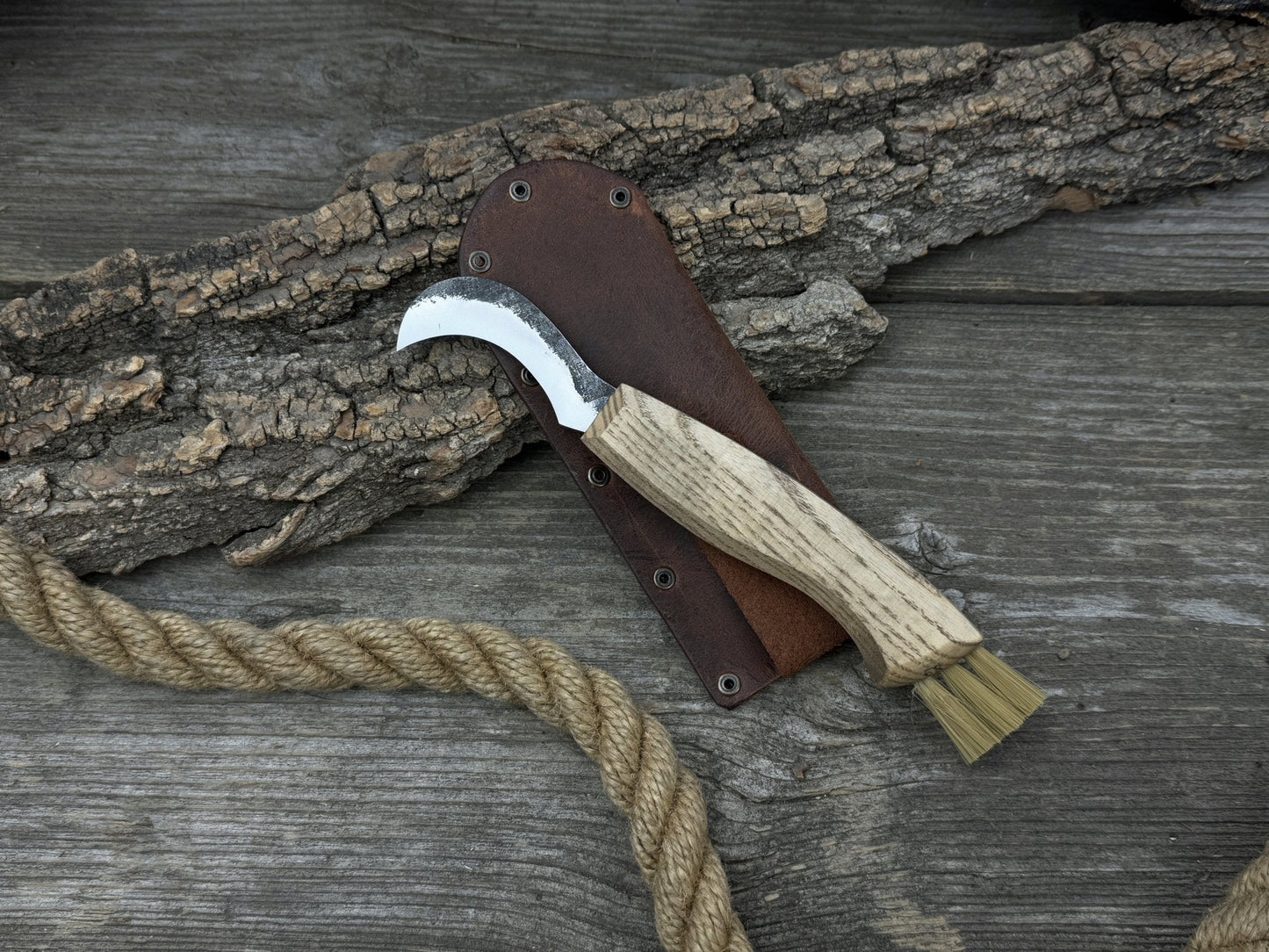Forged Mushroom Knife with Brush, 6.5 cm (2.56 inches)