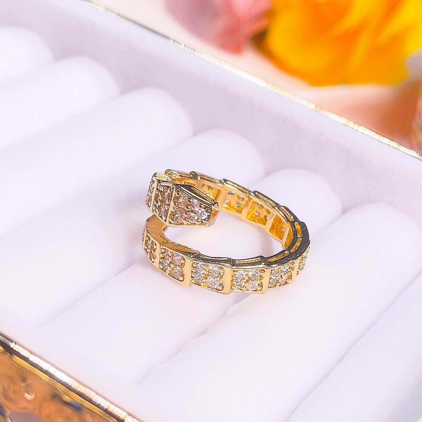 Serpentine Ring