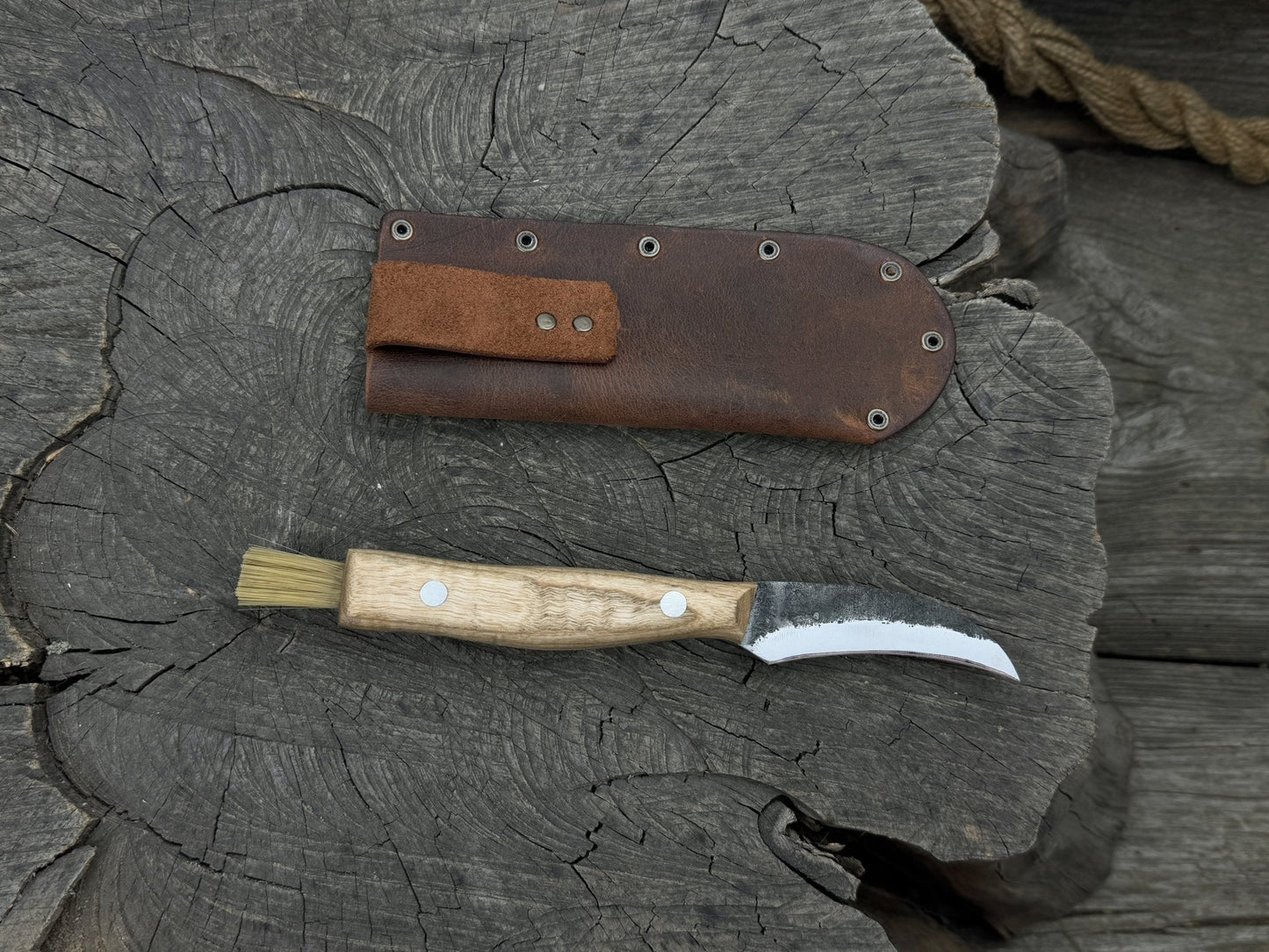 Hand-Forged Knife for Mushroom Foraging, 8 cm (3.15 inches)