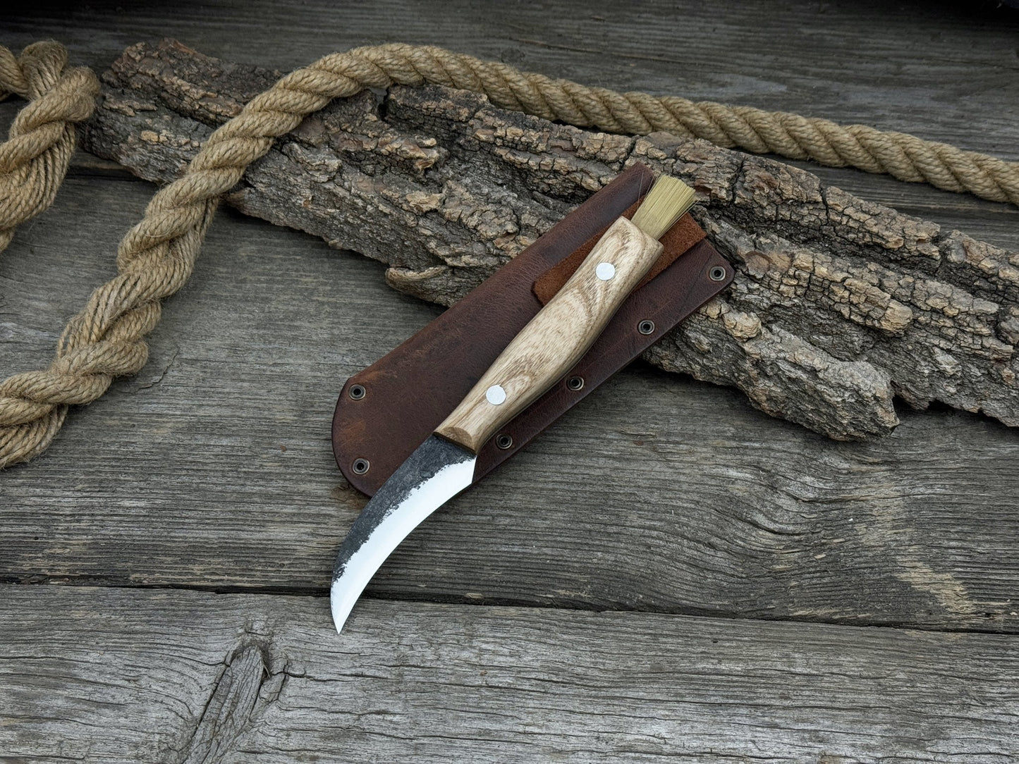 Hand-Forged Knife for Mushroom Foraging, 8 cm (3.15 inches)
