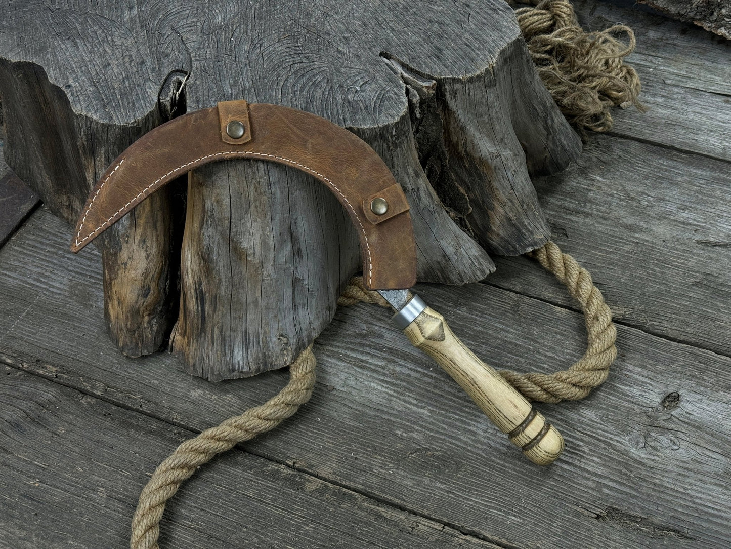 Hand-Forged Large Sickle, ⌀19 cm (7.5 inches)
