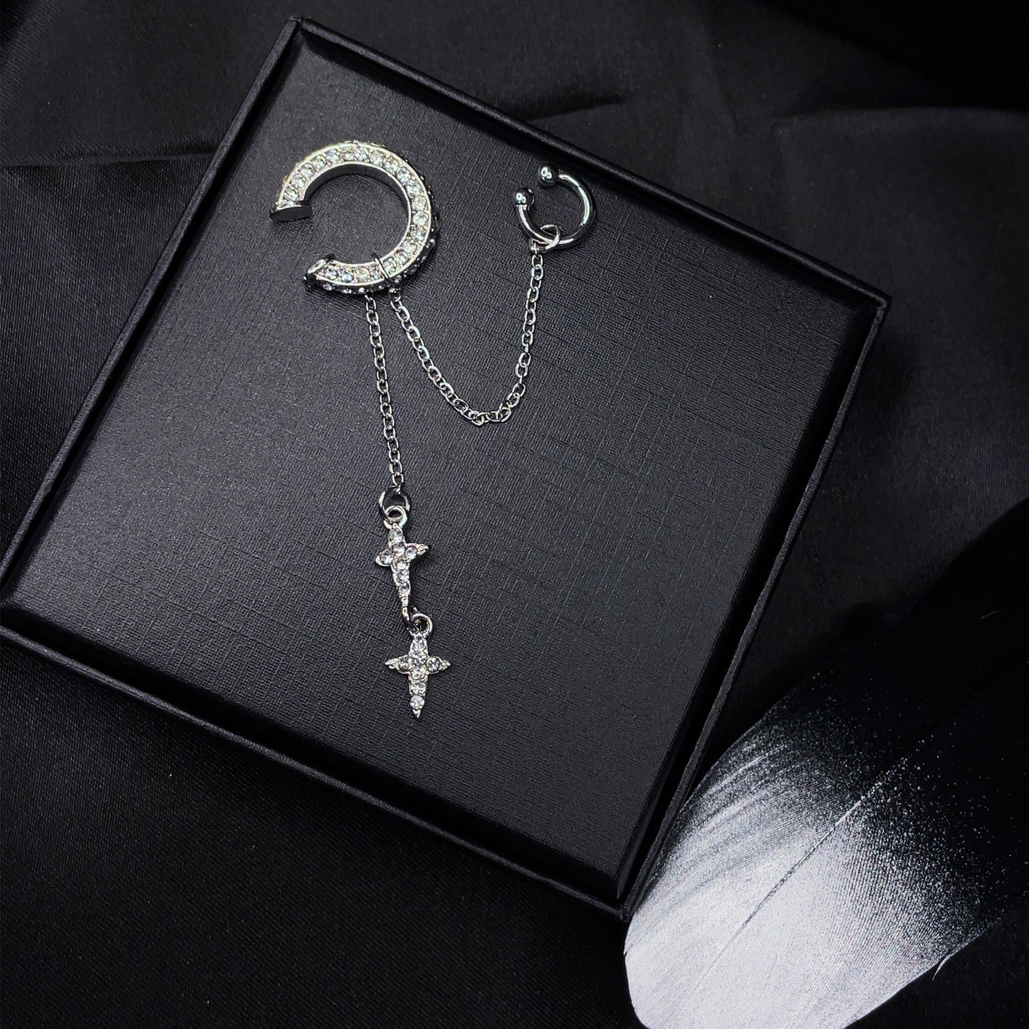 Star Drop Earcuff
