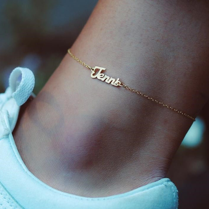 'Di Moda' Name Anklet