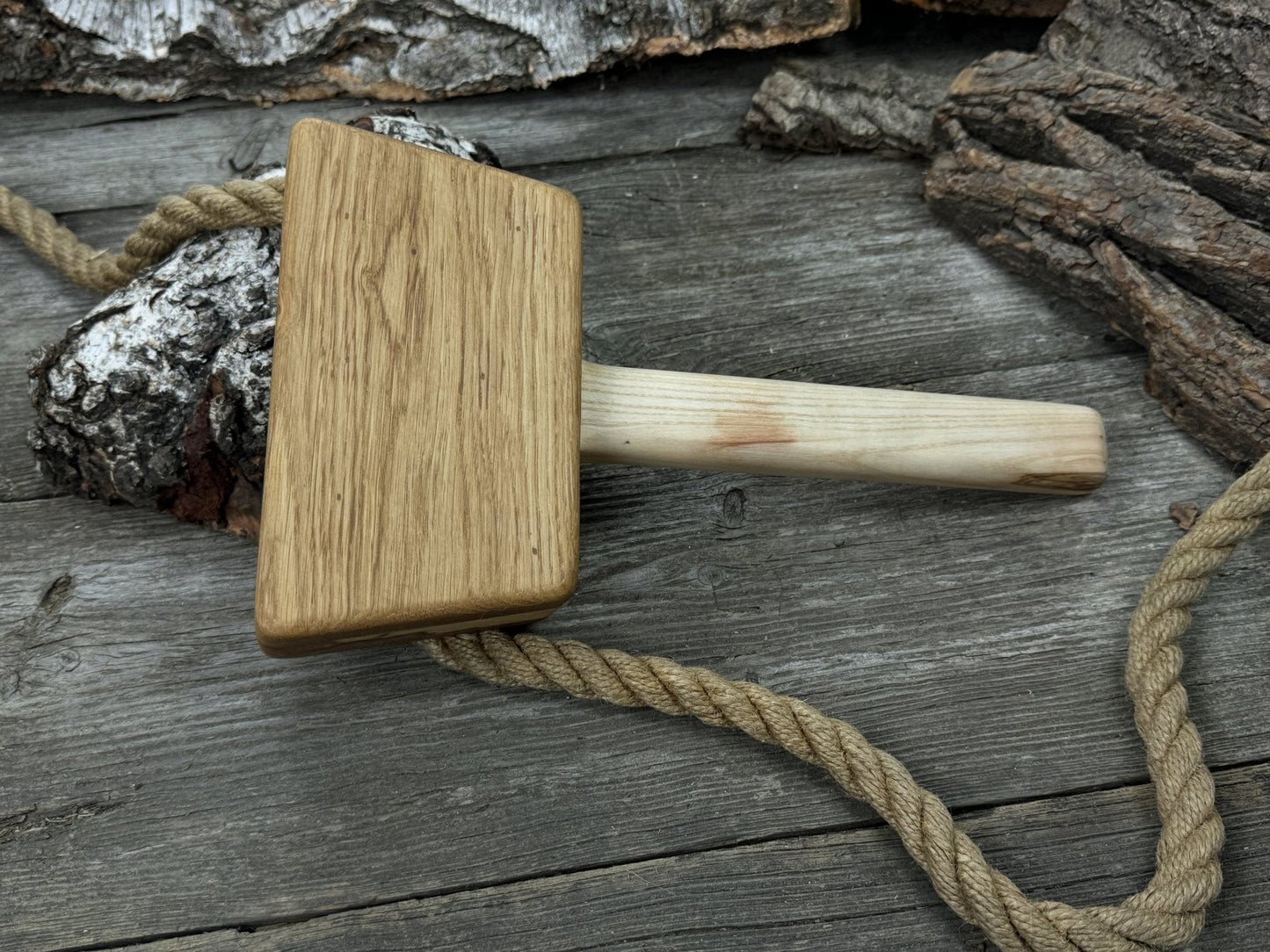 Quiet 35 oz Wooden Mallet (Mallet Tool)