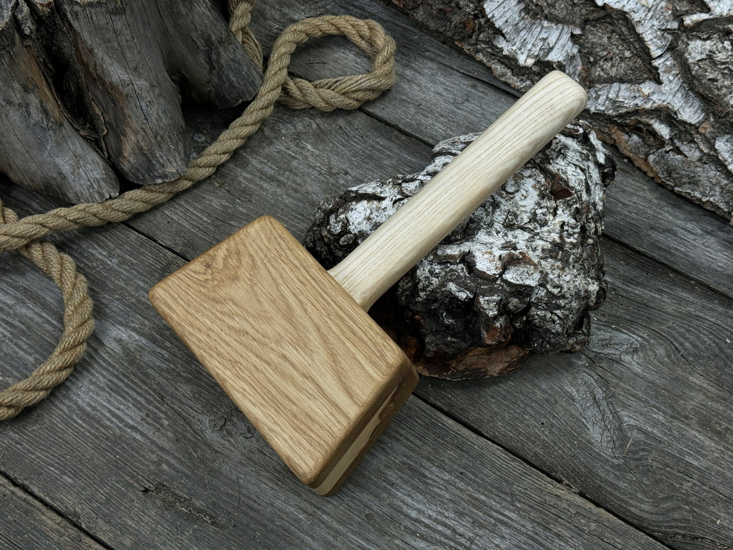 Quiet 35 oz Wooden Mallet (Mallet Tool)