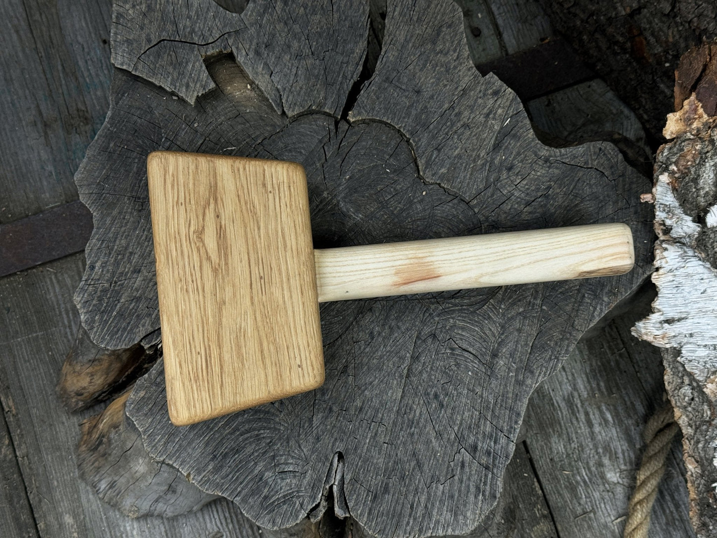 Quiet 35 oz Wooden Mallet (Mallet Tool)
